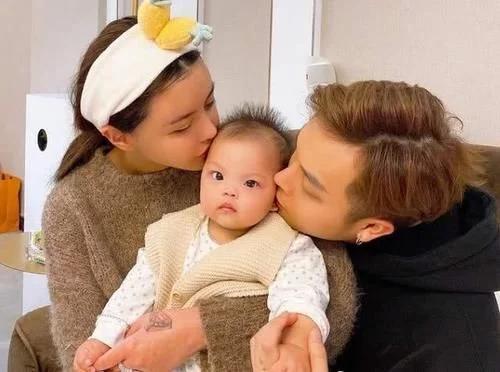 韩安冉没有整容的样子更好看,没有整容过的原装脸韩安冉