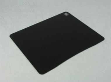 鼠标垫刚买回来不平整怎么办,新买的鼠标垫有异味是什么情况