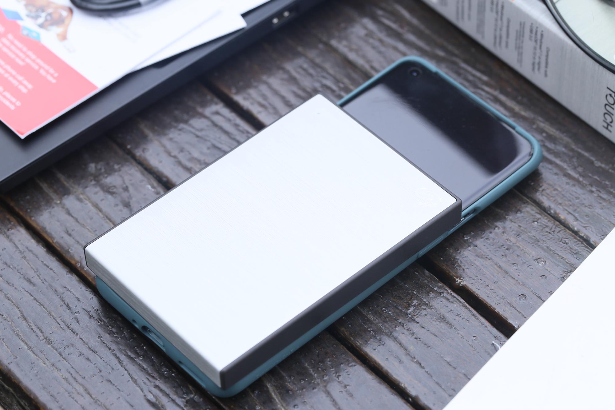 为什么要买移动硬盘,购买移动硬盘需要注意哪些问题