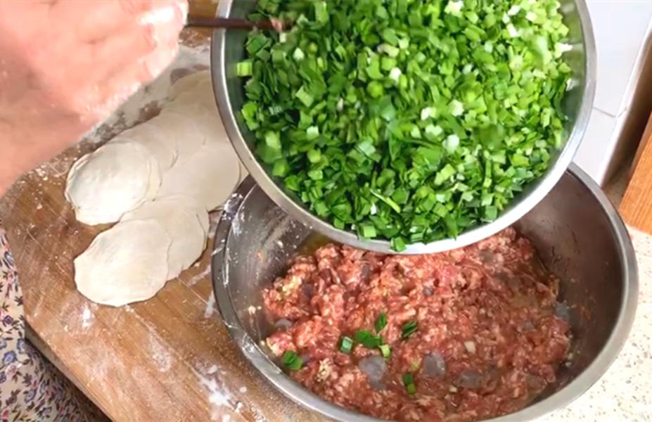 冬至素馅饺子怎么调馅好吃,立冬将至分享六种好吃的饺子馅