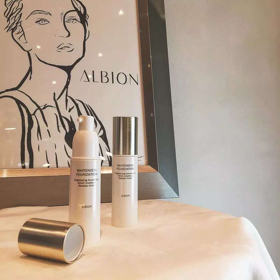 14款热门气垫粉底及粉膏全测评,秋冬粉底液混合皮大牌真实测评