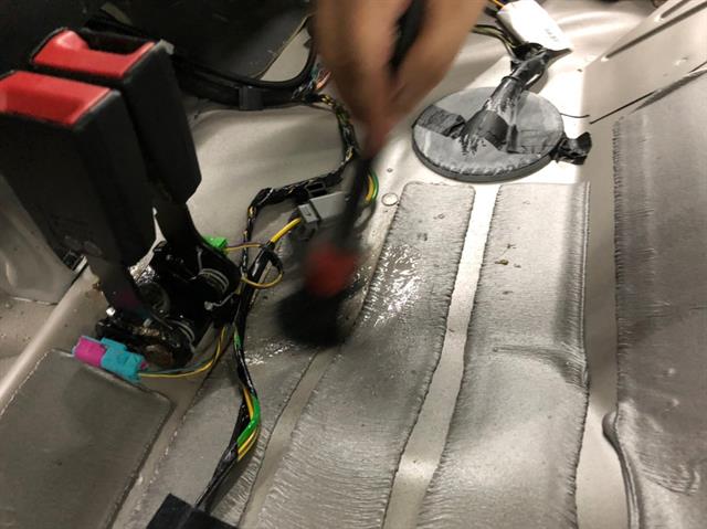 20年老汽车内饰清洗教学全过程,汽车内饰深度清洁施工细节