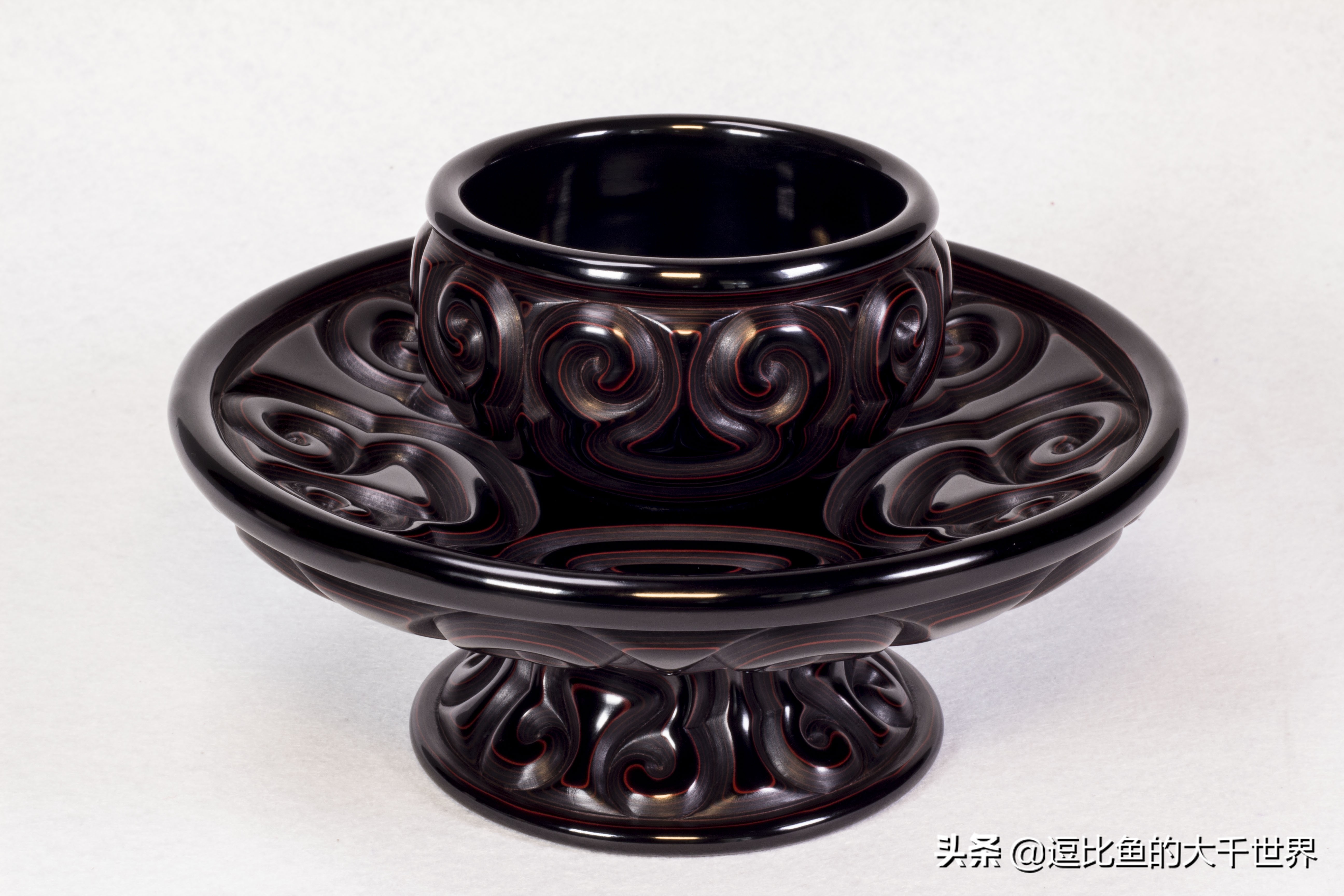 八大传统雕漆,北京雕漆精髹细琢的皇家技艺