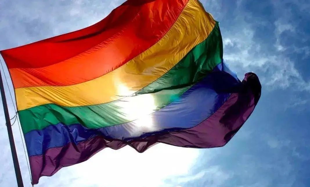 上海艾滋感染者男性占9成：为什么直男也会和男性发生性关系？