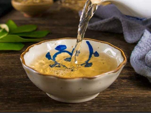 经常喝荷叶茶可以减肥吗,长期喝荷叶茶能降脂吗