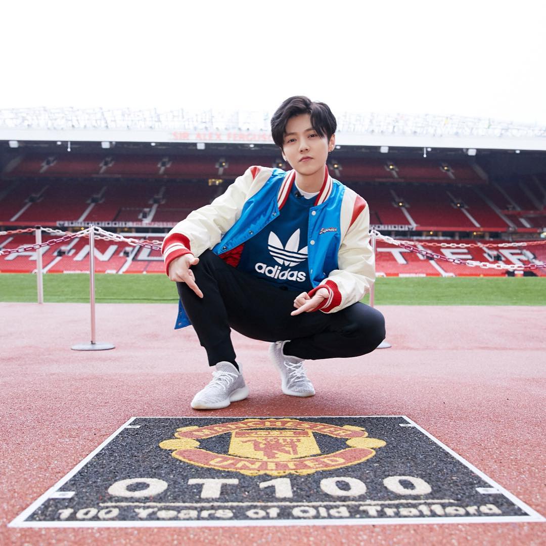 鹿晗你真棒,鹿晗帮助曼联视频