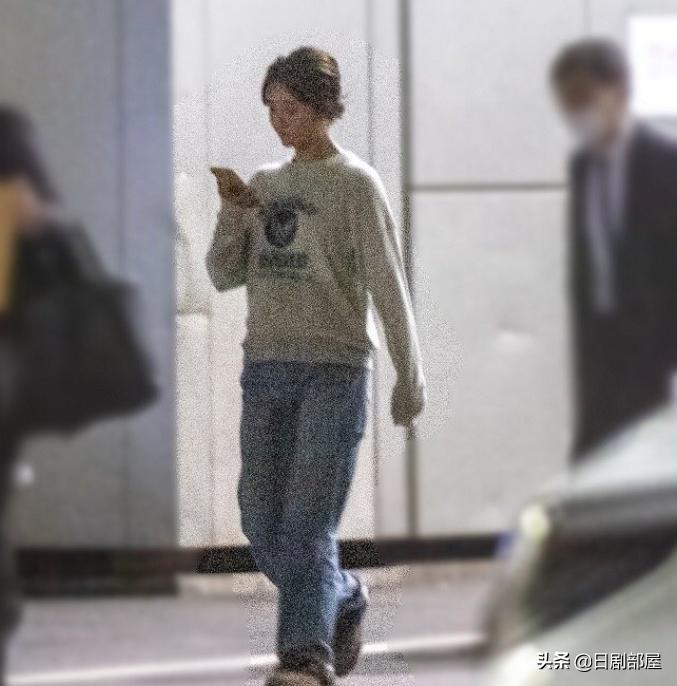 日本女性艺人照片大全新垣结衣,日本女星新垣结衣颜值下降