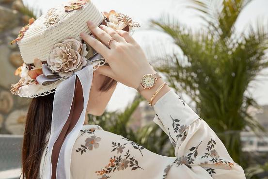 聚利时轻奢小众手表,聚利时网红手表女士2022新款