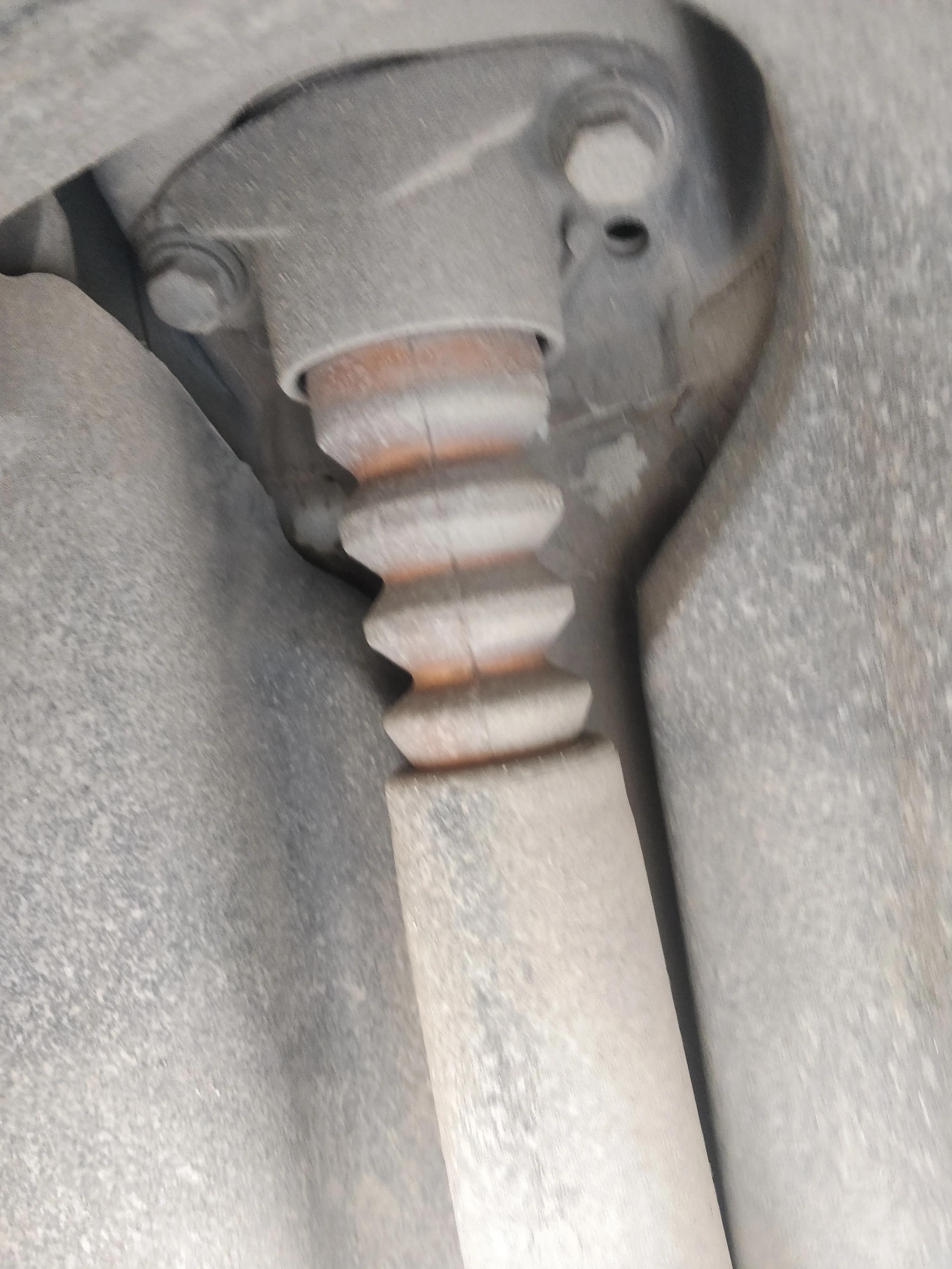 自己动手换汽车前减震器,卡罗拉自己动手换减震器