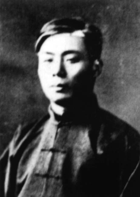 抗战期间，这所大学在外*亡流**十多年，还给四川留下了两所本科高校