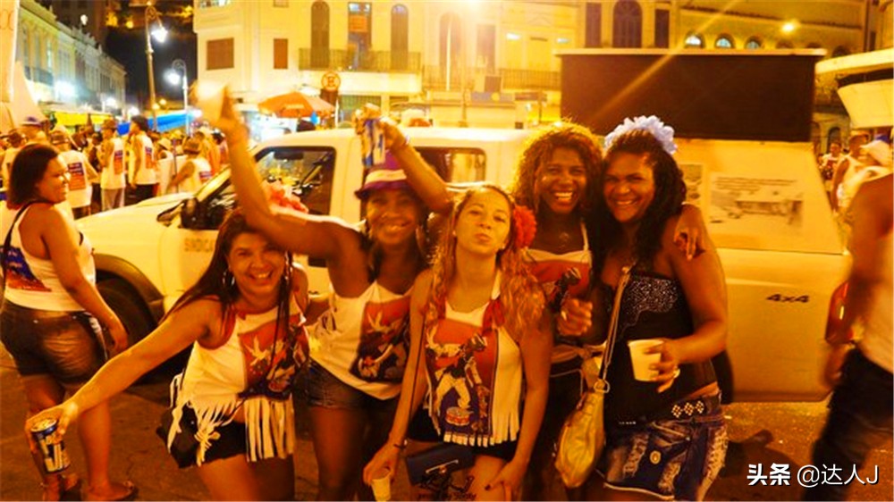 小天独家的全部视频,小天全国自驾