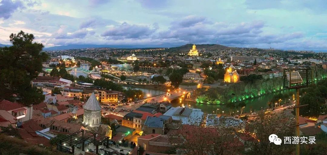 第一次在国外相亲就有机会当爸爸，格鲁吉亚模特真漂亮