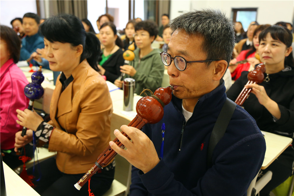 刘亮葫芦丝演奏视频,葫芦丝秦之韵刘亮老师教学