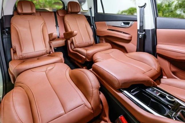 村长李锐图片,村长李锐小鹏汽车