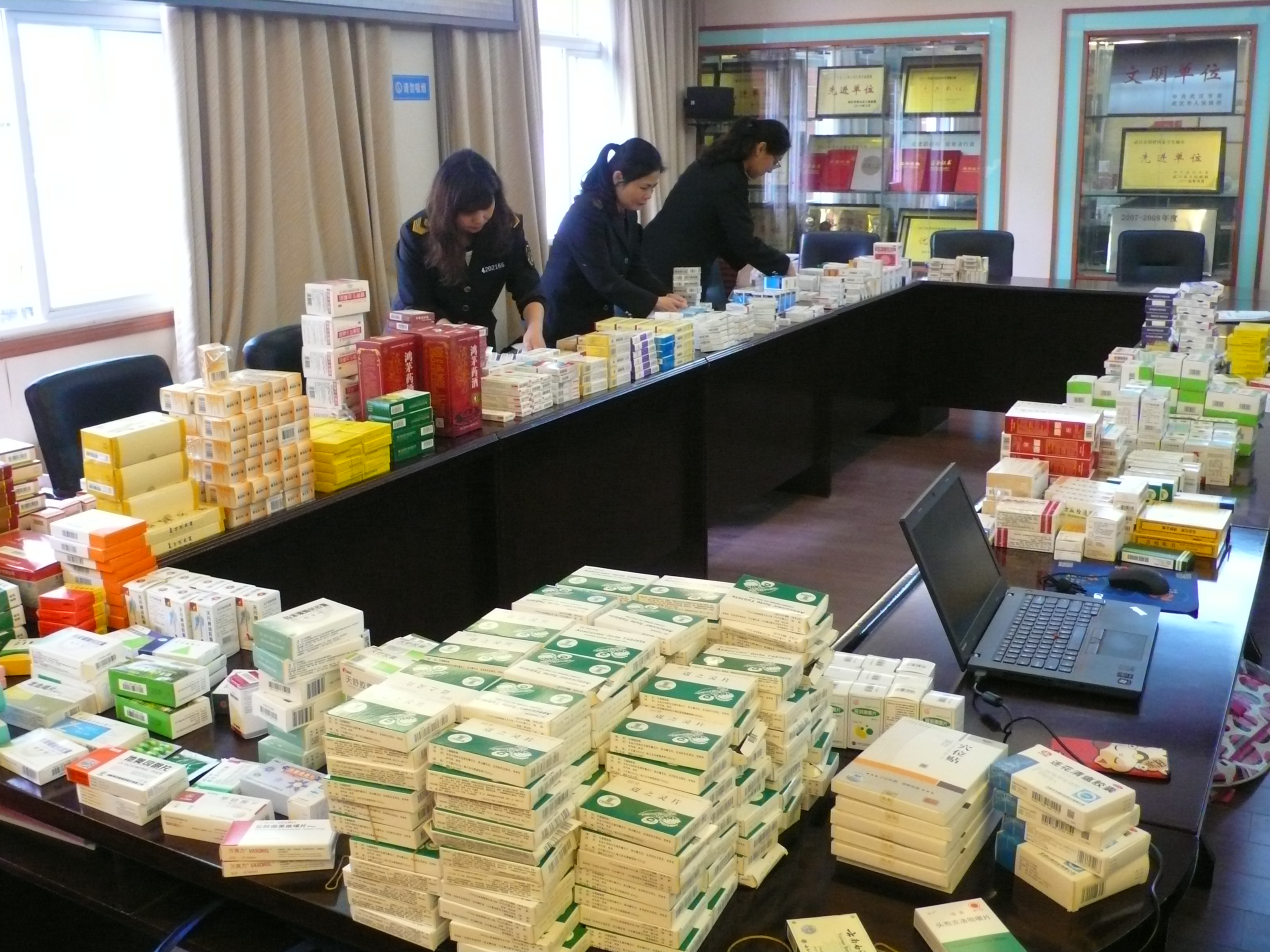 市卫健委第一时间回应百姓关切,青山区保障食品安全