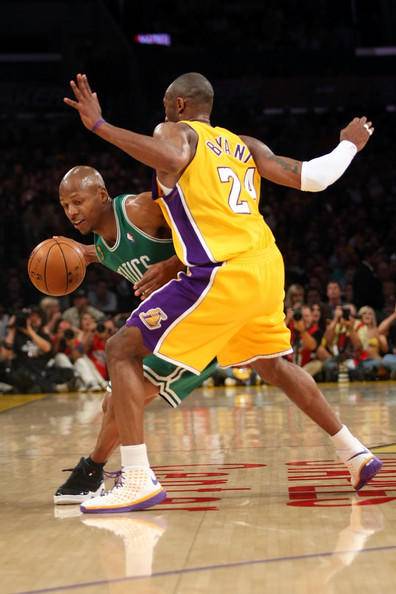 科1科2科3一直到科11,科比的战靴是科比留给科蜜最后的礼物