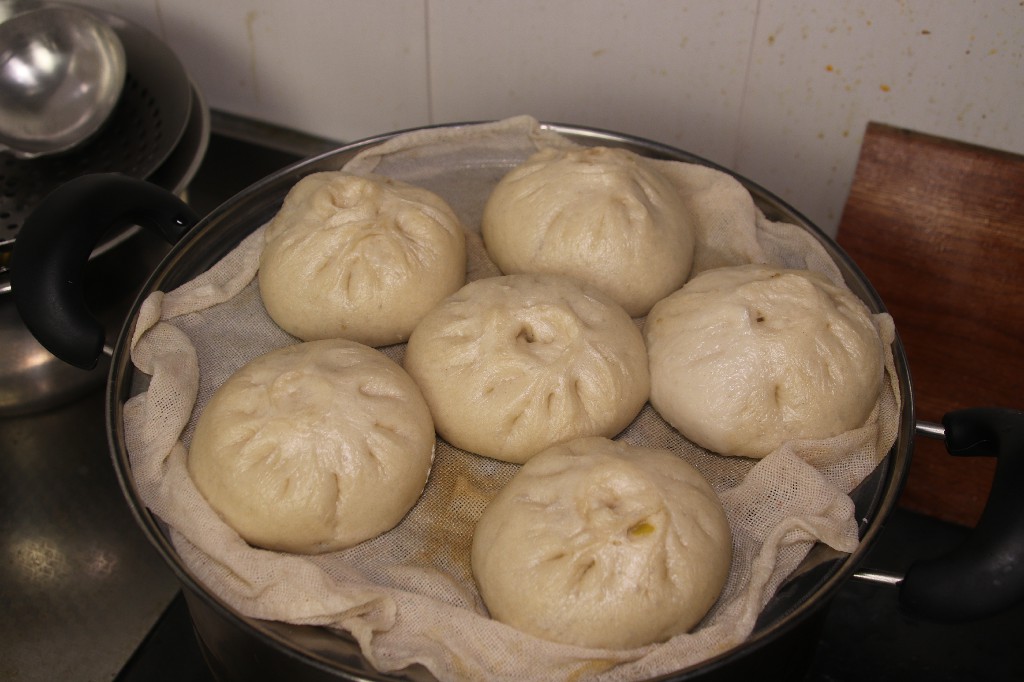 做包子和面水和面粉的比例,做包子和面用冷水了怎么办