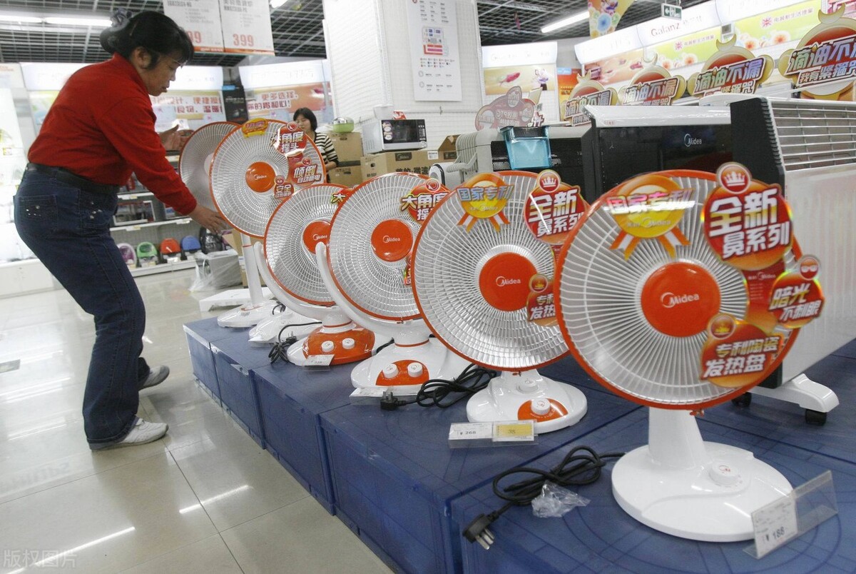 小太阳取暖器一直插电会起火吗,小太阳取暖器烧坏