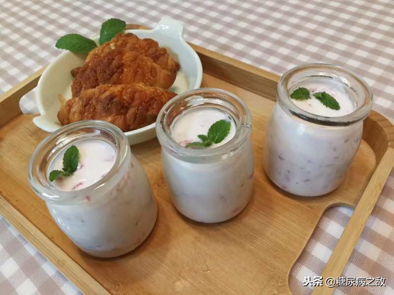 一型糖尿病必须一天打四针,患糖尿病31年每天吃20多种东西