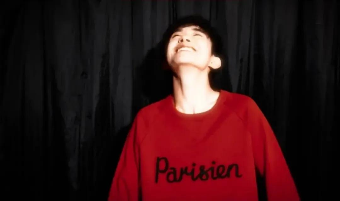 肖战和易烊千玺谁火,易烊千玺香港有多火