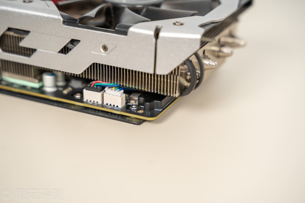 七彩虹1080ti相当于现在什么显卡,游戏显卡钉子户