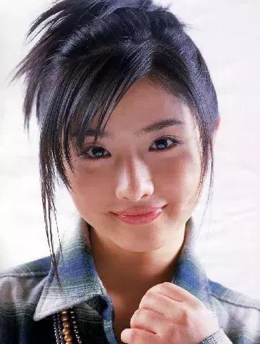 石原里美为什么被称为逆袭榜样,石原里美逆袭黄黑皮