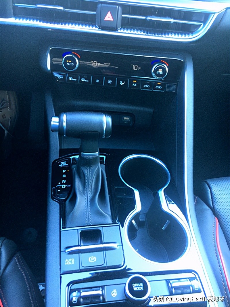 起亚轿车k5,2021款起亚k5舒适型