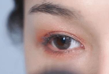 如何画比较妖艳的眼妆,初学者怎么画又纯又欲的眼妆