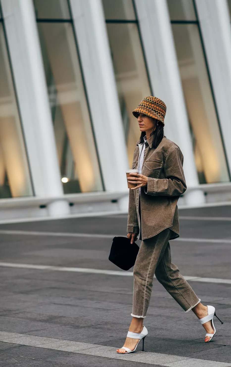 时髦显脸小必选渔夫帽,适合大脸短发的渔夫帽