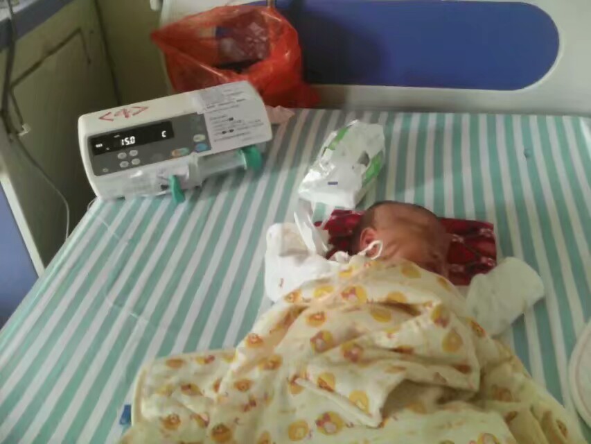 新生儿肚子胀气哭闹怎么办,受凉肚子胀气最快缓解方法