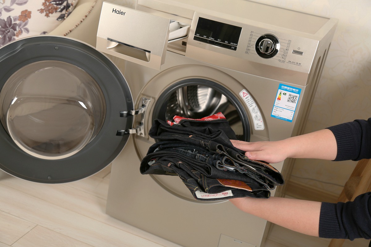 晒衣服不弄干水,晒衣服不脱水会怎么样