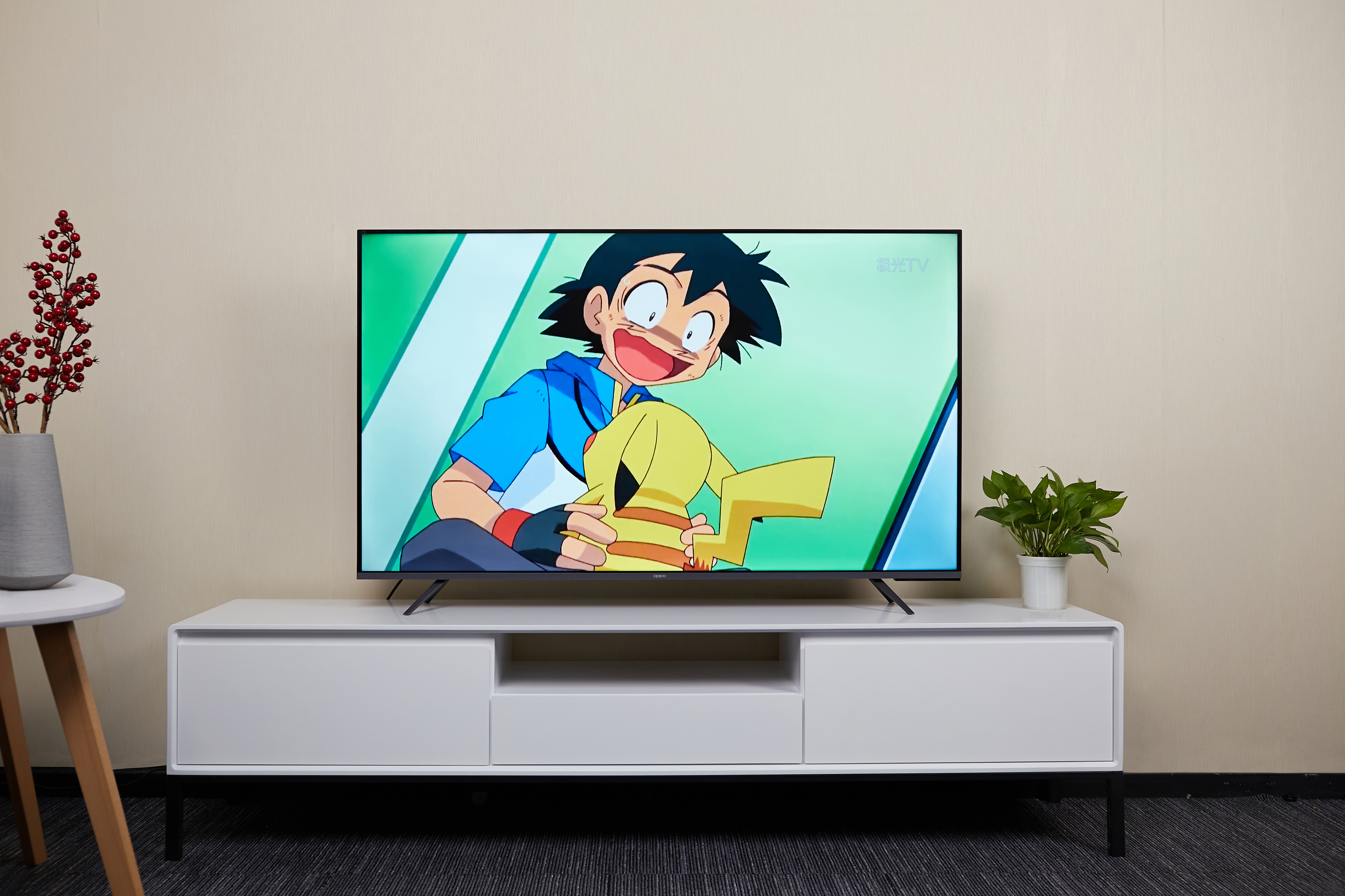 OPPO智能电视R1上手体验：拒绝中庸，特色十足的全能选手