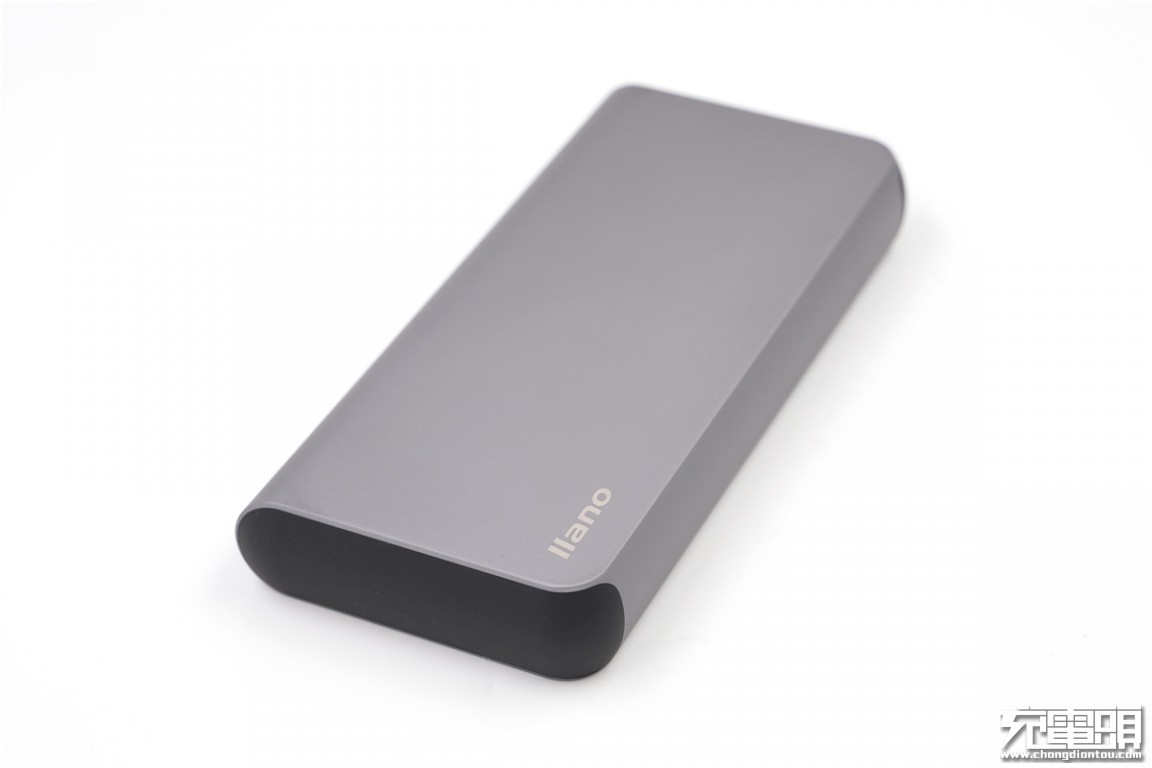 巨能移动电源拆解,绿巨能移动电源评测