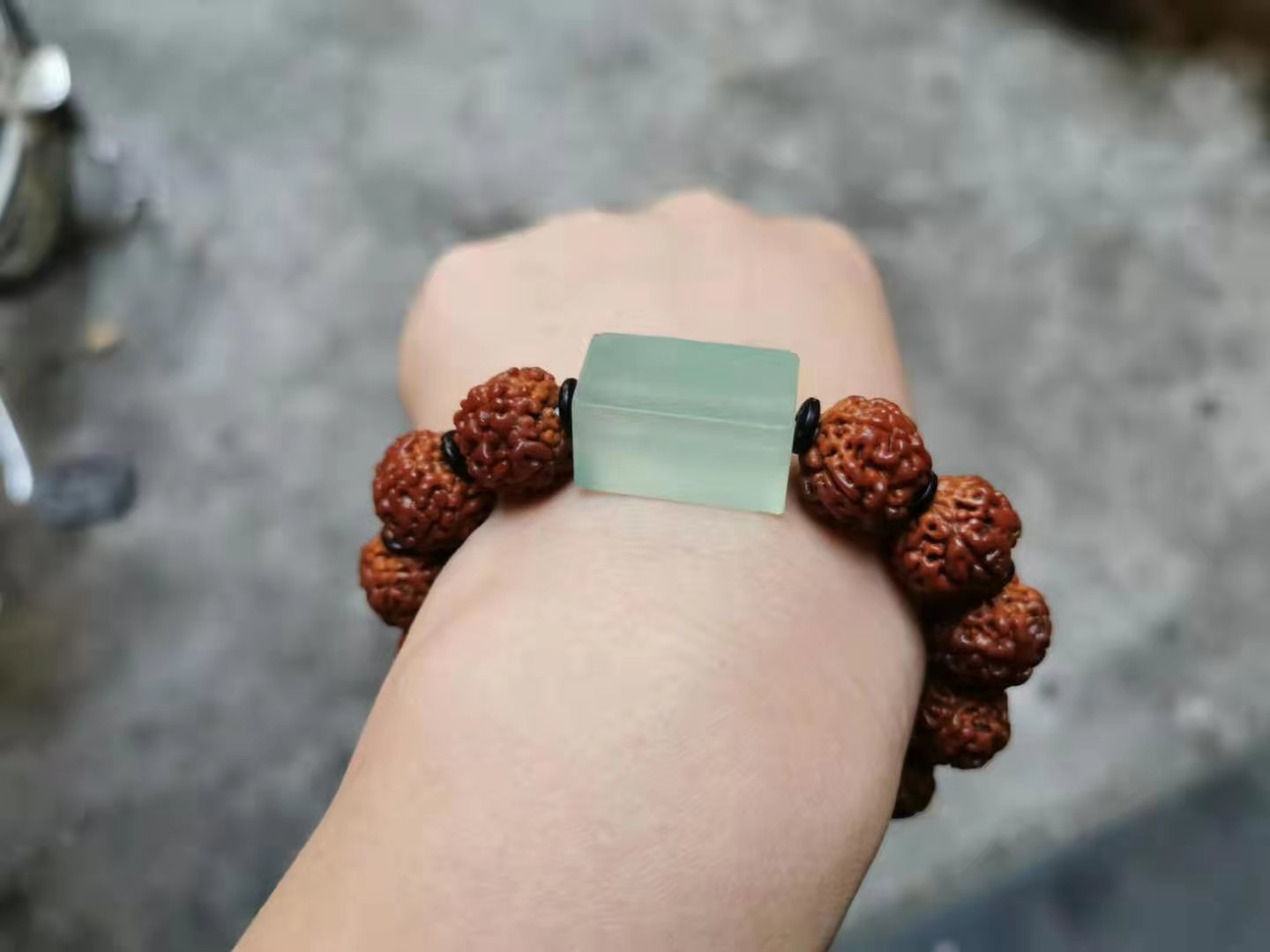 翡翠的高低档次是怎么划分的,什么样的翡翠才是顶级翡翠