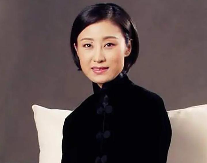 张火丁京剧女前辈,京剧花旦张火丁个人简介