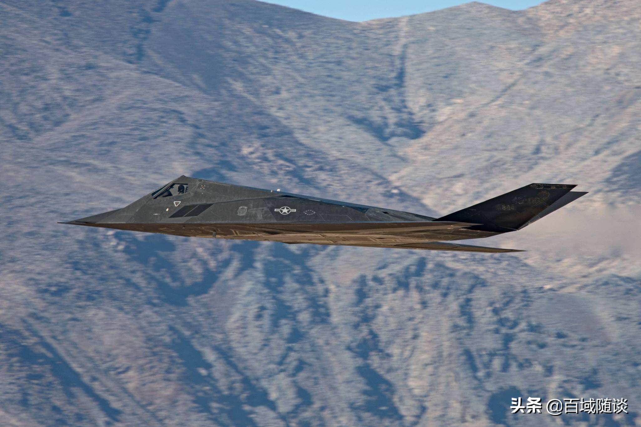 有人捉到ufo里的外星人吗,ufo听证会揭露外星人事件