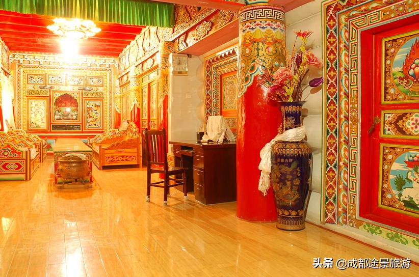 西藏女儿国亚青寺,藏地女儿国亚青寺图片