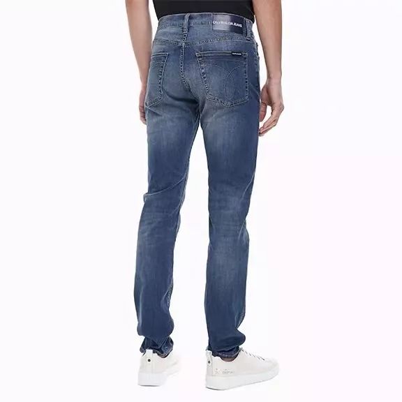 What!竟然有人冬天只用穿这一条裤子……赛格CK快闪店给你答案