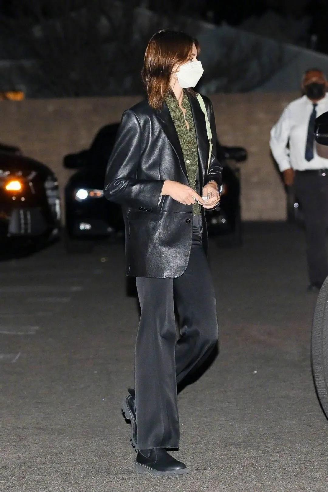 好莱坞西装穿搭风格,今年流行丝绒西装