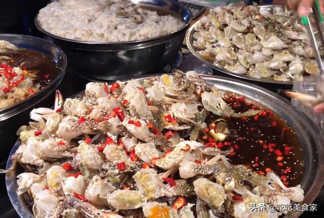 凉拌海鲜捞汁路边摊挣钱吗,90后摆摊姐妹