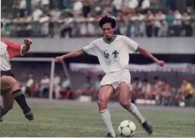 从“*药火**局”到“黄金甲”——铁打的越秀山，不变的广州情