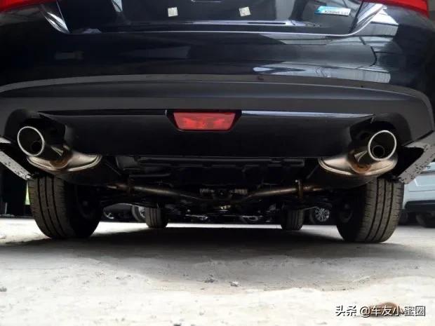 汽车排气管清洗的正确方法,用水枪清洗排气管积碳有用吗