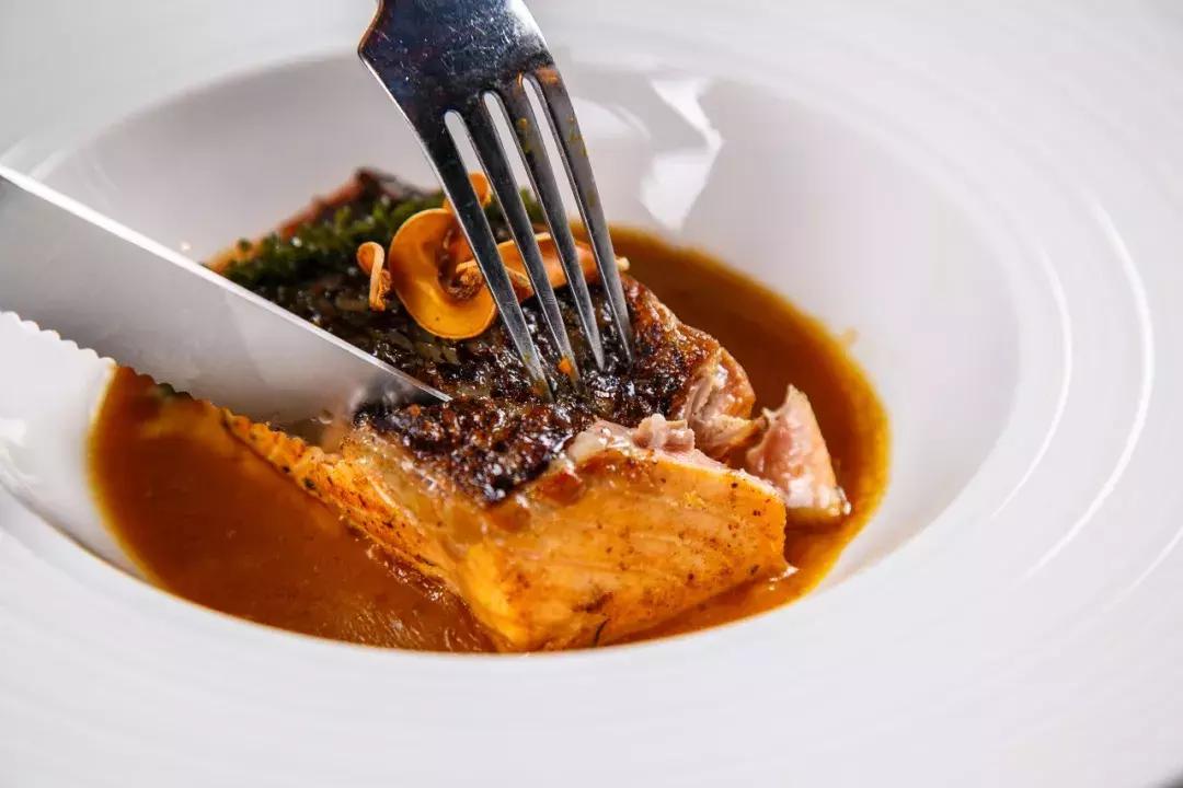 万元抽奖！送戴森卷发棒+TF口红！这家花园西餐厅让我开始嫌弃男友！