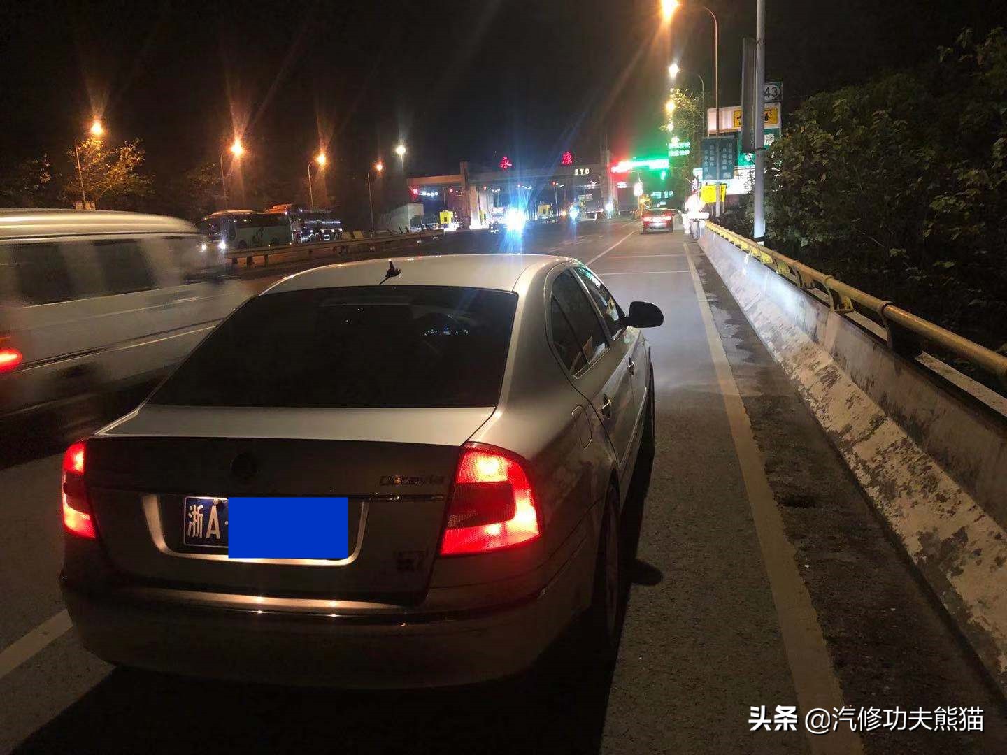 10年斯柯达明锐2.0的烧机油不,12年斯柯达明锐rs烧机油严重吗