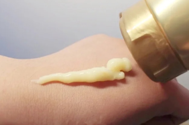 头发防静电的处理小妙招,冬天头发老是有静电怎样避免静电