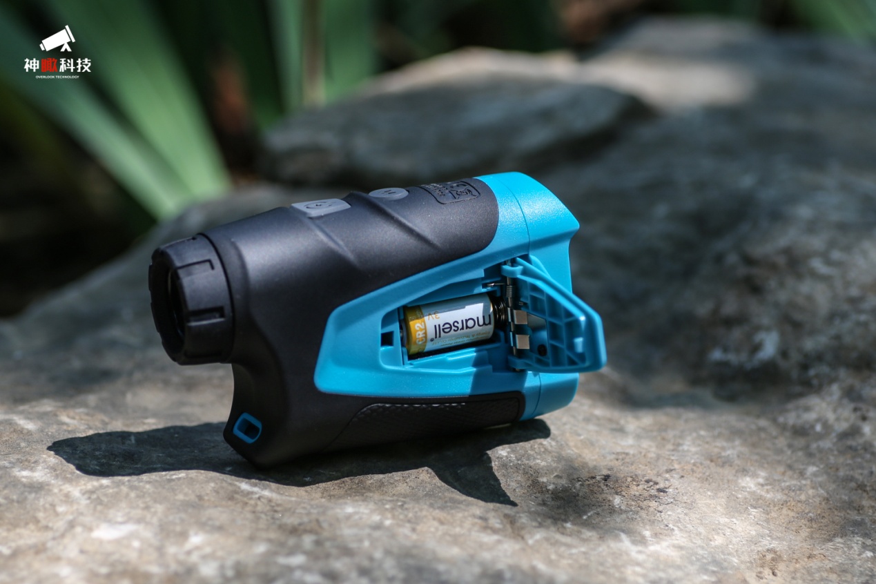 高尔夫球弹道补偿,泰格·伍兹不是梦PF230激光测距望远镜开箱