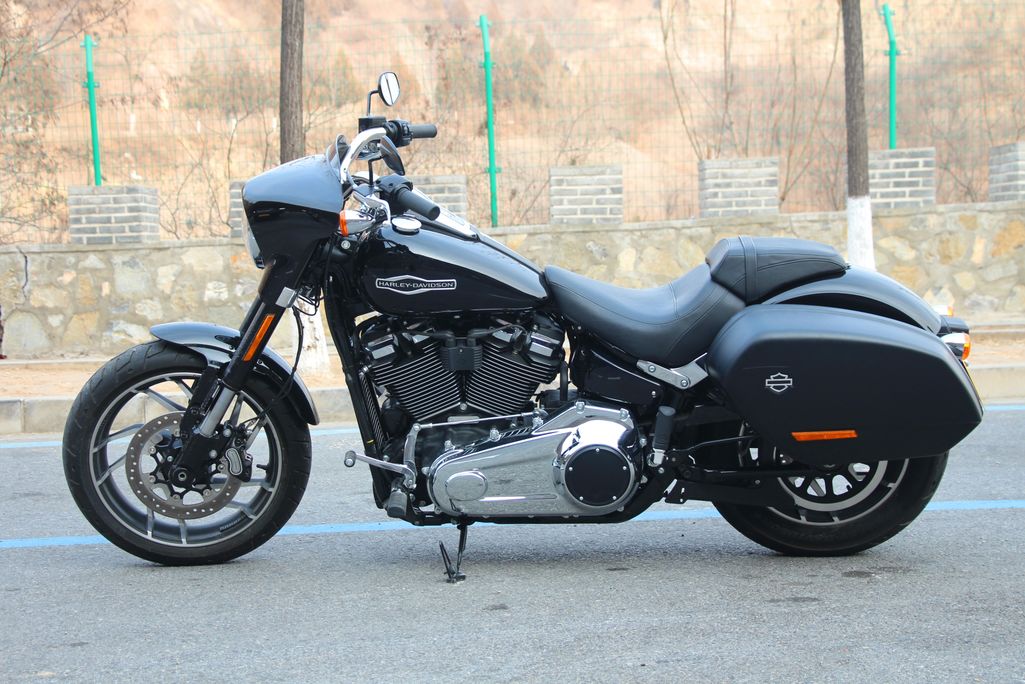 拥有一台摩托车的感受,哈雷有什么特别的