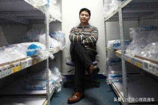 一夜白头可能吗？可能是缺少维生素，教你如何白发变黑发