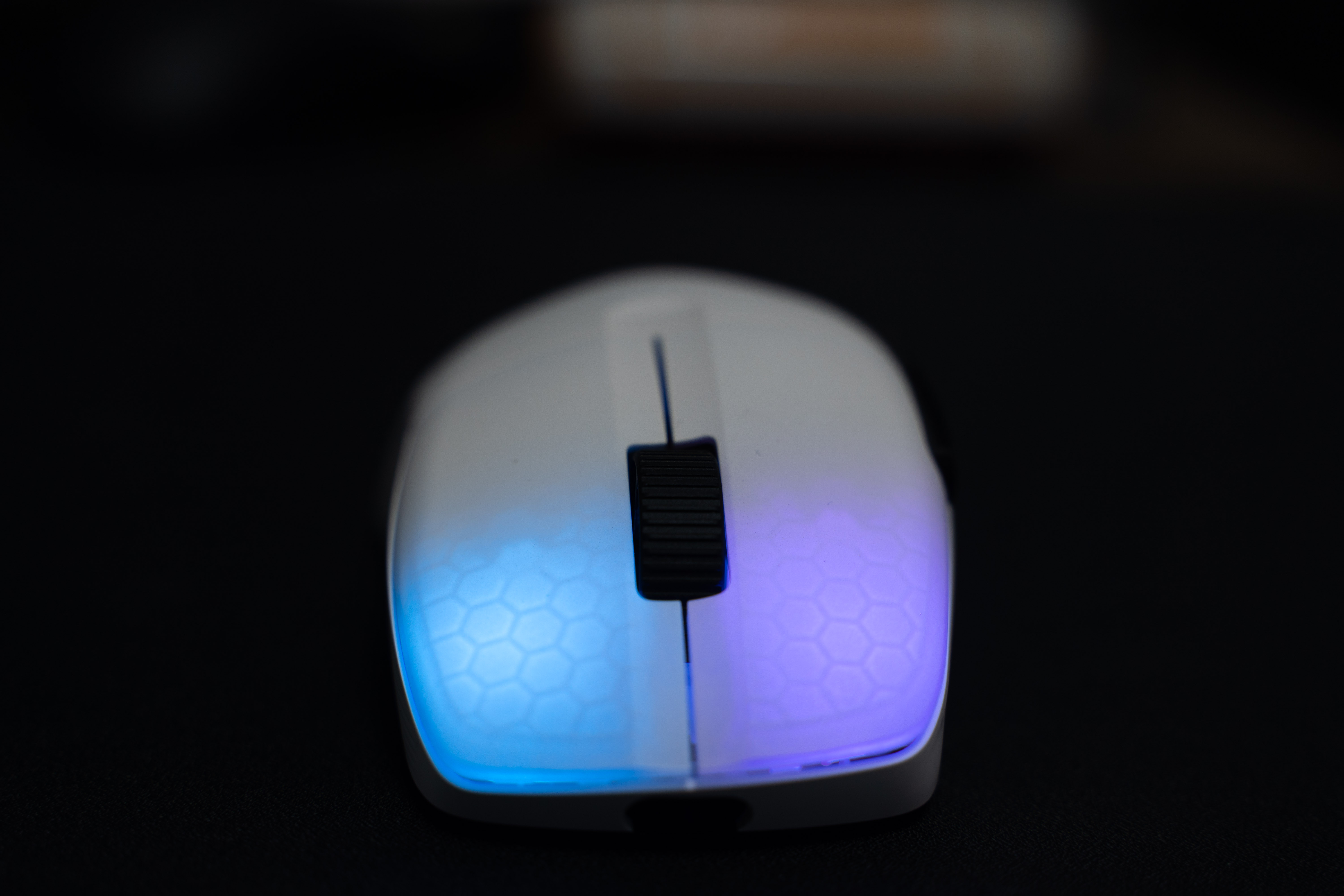 dc鼠标冰豹konepro,冰豹鼠标koneproair机测