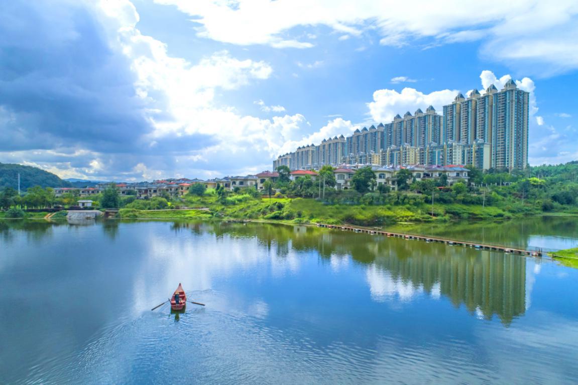 摄影师眼中的恒大有多美?春风十里在这里